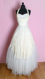 This is a Vintage 1950's Wedding Dress.