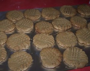 Some delicious looking sugar free peanut butter cookies